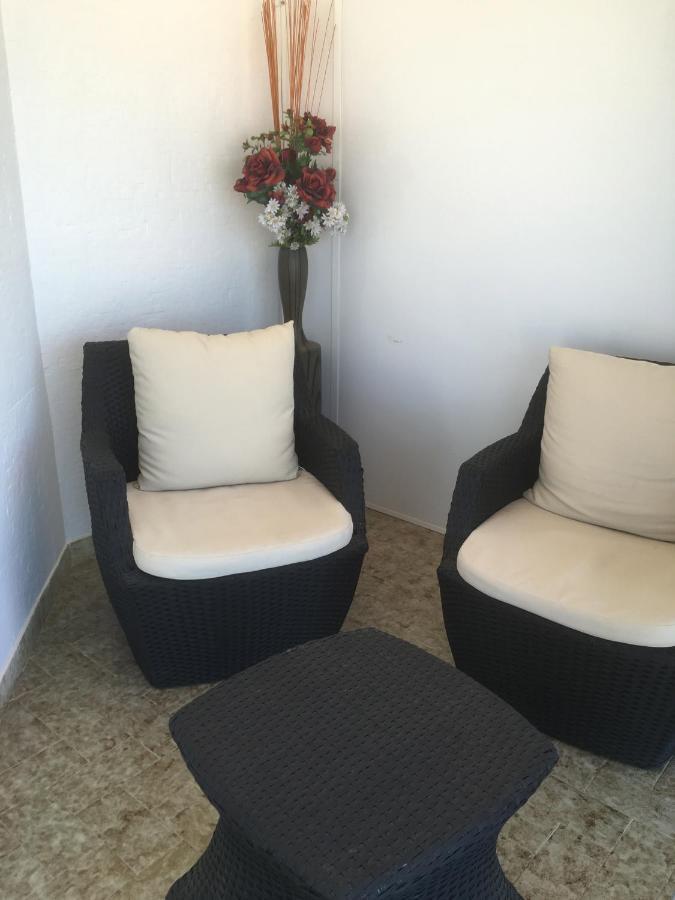 Appartement Spacieux, Front De Mer, Vue Splendide サロウ エクステリア 写真