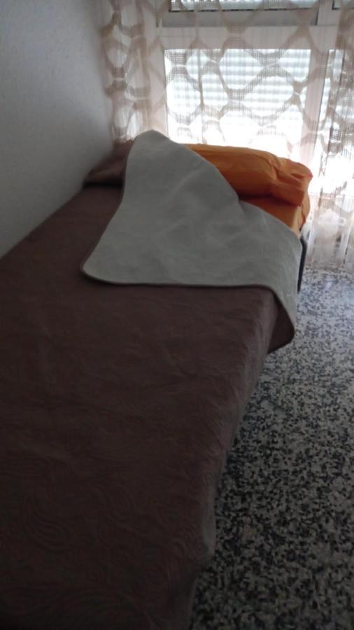 Appartement Spacieux, Front De Mer, Vue Splendide サロウ エクステリア 写真