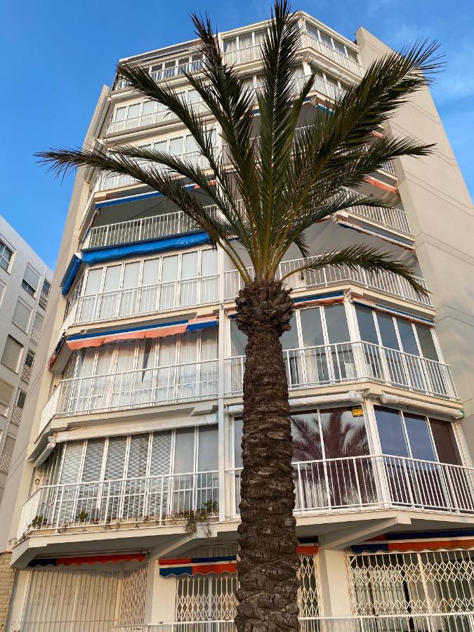 Appartement Spacieux, Front De Mer, Vue Splendide サロウ エクステリア 写真