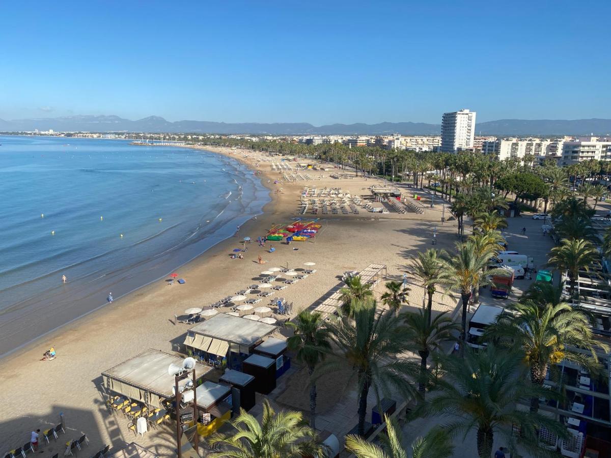 Appartement Spacieux, Front De Mer, Vue Splendide サロウ エクステリア 写真
